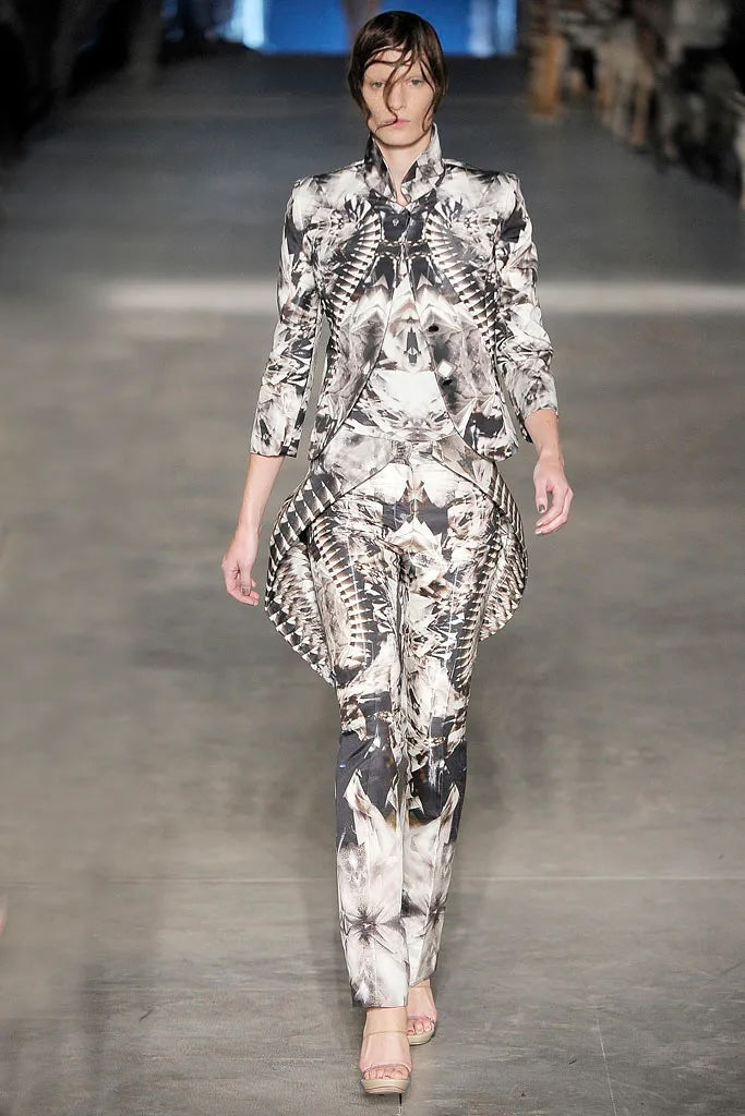 Iconic Spring 2009 Alexander McQueen Look 27 Grey Print Structured and Tailored Jacket