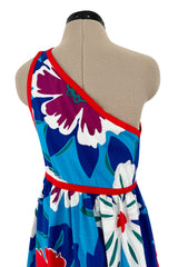 Prettiest 1977 Oscar de la Renta for Swirl One Shoulder Printed Bright Floral Cotton Dress w Ruffled Hem