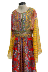 Dreamiest Spring 2005 Oscar de la Renta Runway Print Silk Chiffon Caftan Dress W Beaded Detailing