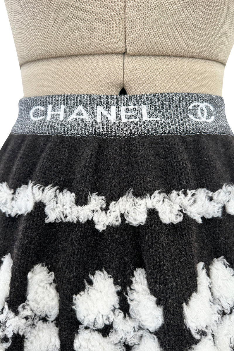 Incredible Fall 2019 Chanel by Karl Lagerfeld Runway Look 25 Knit Skirt w Sequin Detail