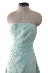 Superb Fall 2005 Richard Tyler Version of Runway Strapless Pale Blue & Ivory Silk Organza Dress