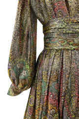 Gorgeous 1960s Unlabeled Gold Lurex Metallic Dress w Floral Print & Full Sleeves
