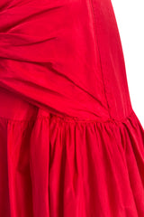 Iconic Spring 2002 Valentino Closing Look 94 Runway Red Silk Bow Dress