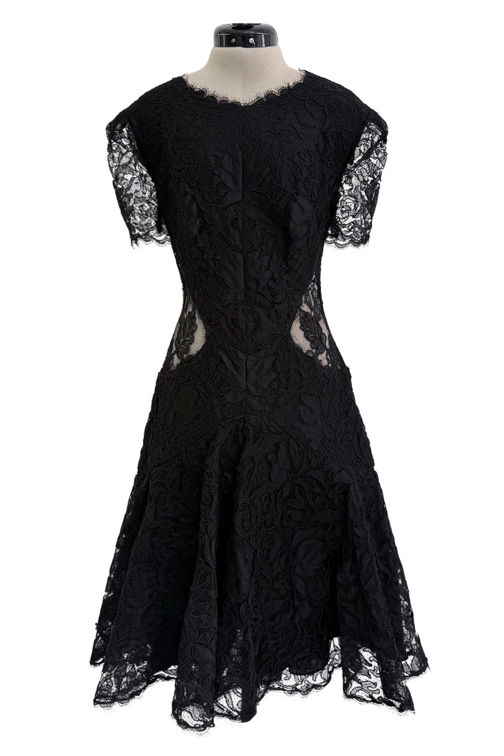 alexander mcqueen lace dress Fall 2017 by Sarah Burton Black w See Thr – Shrimpton Couture Size:DD Finished with a back The Container Store Wide Style:Ball Gown