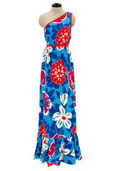 c.1977 Oscar de la Renta for Swirl One Shoulder Printed Bright Floral Cotton Dress w Ruffled Hem