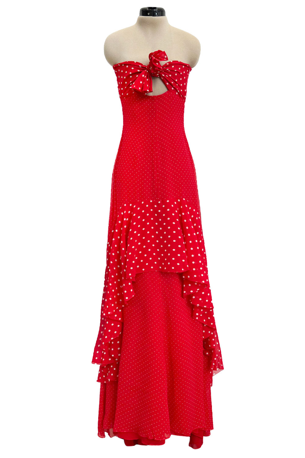 Prettiest Spring 2002 Valentino Runway Strapless Red Dot Silk Chiffon Shrimpton Couture Prettiest Spring 2002 Valentino Runway Strapless Red Dot Silk Chiffon Shrimpton Couture