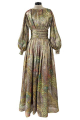 Gorgeous 1960s Unlabeled Gold Lurex Metallic Dress w Floral Print & Full Sleeves