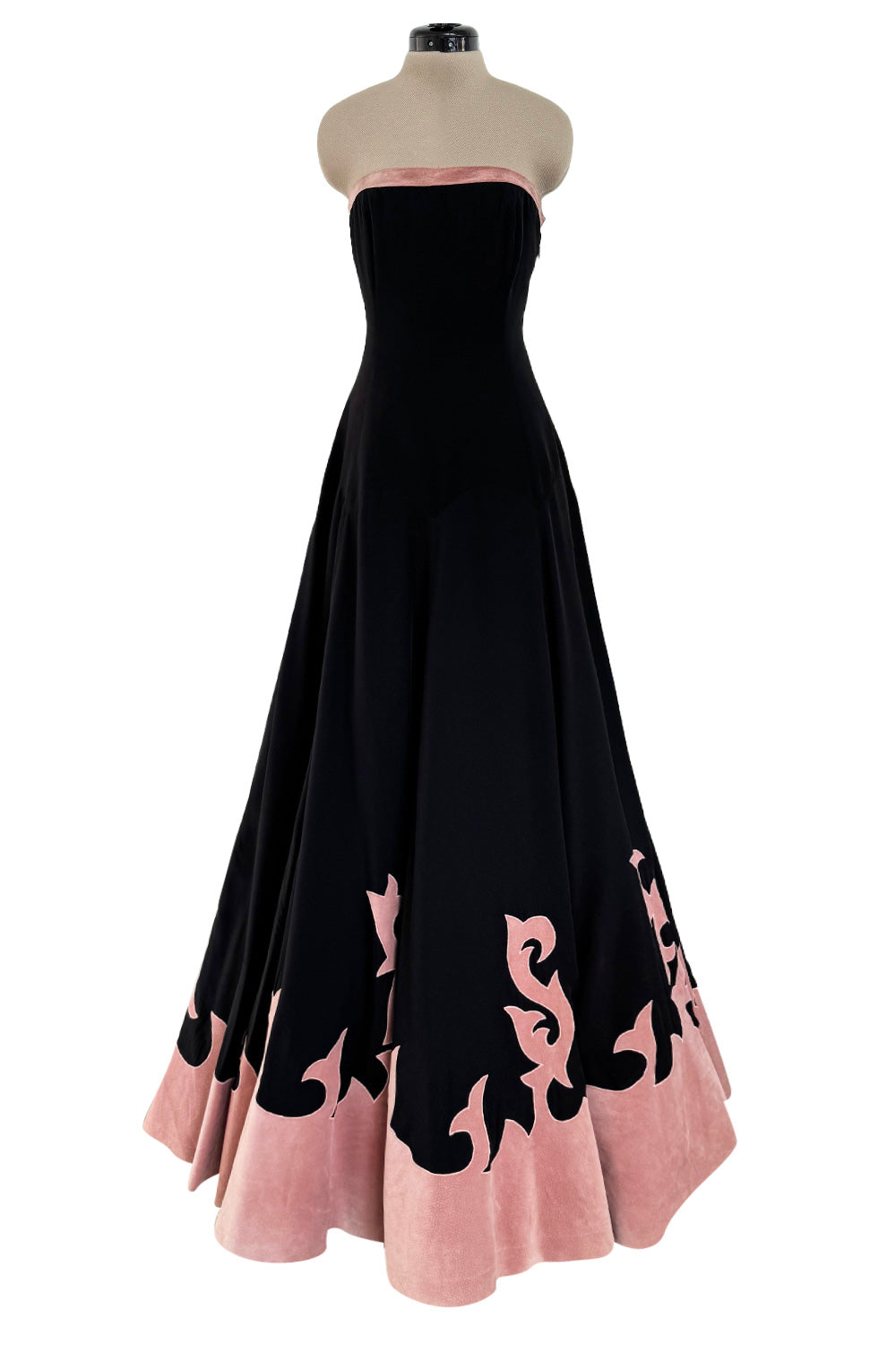 Incredible Spring 1998 Givenchy by Alexander McQueen Incredible Spring 1998 Givenchy by Alexander McQueen