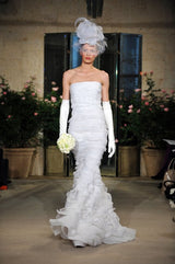 Divine Spring 2010 Oscar de la Renta Bridal Collection Strapless Ruffled Silk Organza, Silk Chiffon & Net Wedding Dress