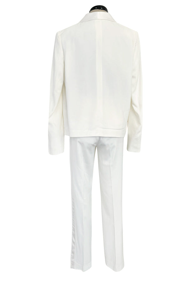 Minimalist Resort 2011 Celine by Phoebe Philo Runway Look 23 White Jacket & Pant Suit