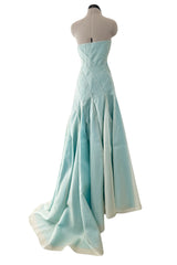 Superb Fall 2005 Richard Tyler Version of Runway Strapless Pale Blue & Ivory Silk Organza Dress