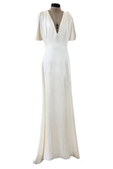 Minimalist 2011 Alexander McQueen Bias Cut Liquid Silk Satin Ivory Dress w Amazing Sleeves