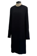 Chic & Simple Fall 2001 Gucci by Tom Ford Runway Look 20 Black Silk Side Zipper Sheath Dress