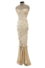 Dreamy Spring 1984 Emanuel Ungaro Haute Couture Runway Ivory Applique Lace & Silk Dress