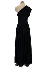 Gorgeous Resort 2018 Celine by Phoebe Philo Minimalist Black Jersey One Shoulder Dress w Swingy Skirt