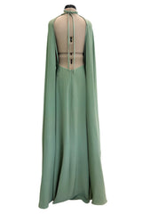 Exceptional 2010s Valentino by Pierpaolo & Piccioli & Maria Grazia Chiuri Pale Green Backless Caped Sleeve Dress