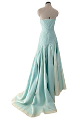 Superb Fall 2005 Richard Tyler Version of Runway Strapless Pale Blue & Ivory Silk Organza Dress