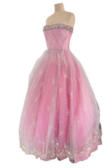 Prettiest 2000s Oscar de la Renta Strapless Pink Tulle Dress w Extensive Beadwork