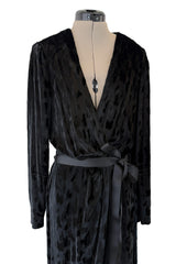 Fall 1985 Hubery de Givenchy Haute Couture Runway Plunge Black Silk Velvet Leopard Dress