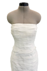 Divine Spring 2010 Oscar de la Renta Bridal Collection Strapless Ruffled Silk Organza, Silk Chiffon & Net Wedding Dress
