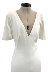 Spectacular 2011 Alexander McQueen Bias Cut Liquid Silk Satin Ivory Dress w Amazing Sleeves