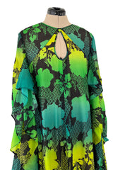 Magical 1970s Jean Varon Green Printed Dress w Elaborate Ruffled Sleeves