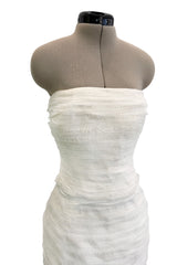 Divine Spring 2010 Oscar de la Renta Bridal Collection Strapless Ruffled Silk Organza, Silk Chiffon & Net Wedding Dress