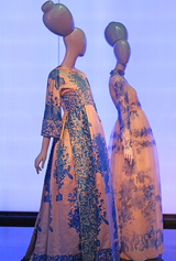 Pre-Fall 2020 Valentino by Pierpaolo Piccioli Runway Look 3 Blue & White Silk Organza Dress