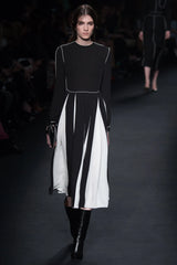 Fall 2015 Valentino by Pierpaolo & Piccioli & Maria Grazia Chiuri Open Side Pleated Skirt Dress