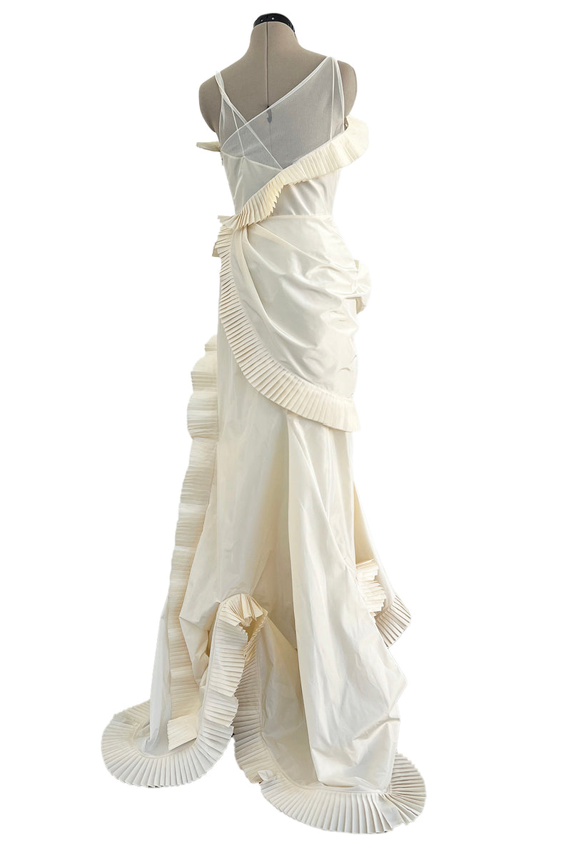 Christian Dior Fall 2006 by John Galliano Ivory Ruffle Runway Dress