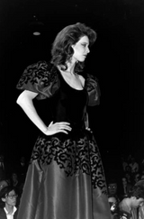 Fall 1981 Oscar de la Renta Blue Silk & Velvet Applique Dress w Pouf Sleeves