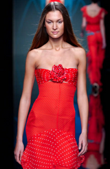 Prettiest Spring 2002 Valentino Runway Strapless Red Dot Silk Chiffon Dress w Ruffled Tiers