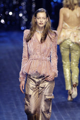 Stunning Fall 2005 Christian Dior By John Galliano Runway Black Velvet Jacket e Belt Detail