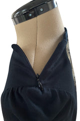 Runway Fall 2005 Alexander McQueen 'The Man Who Knew Too Much' Full Lace Back Dress