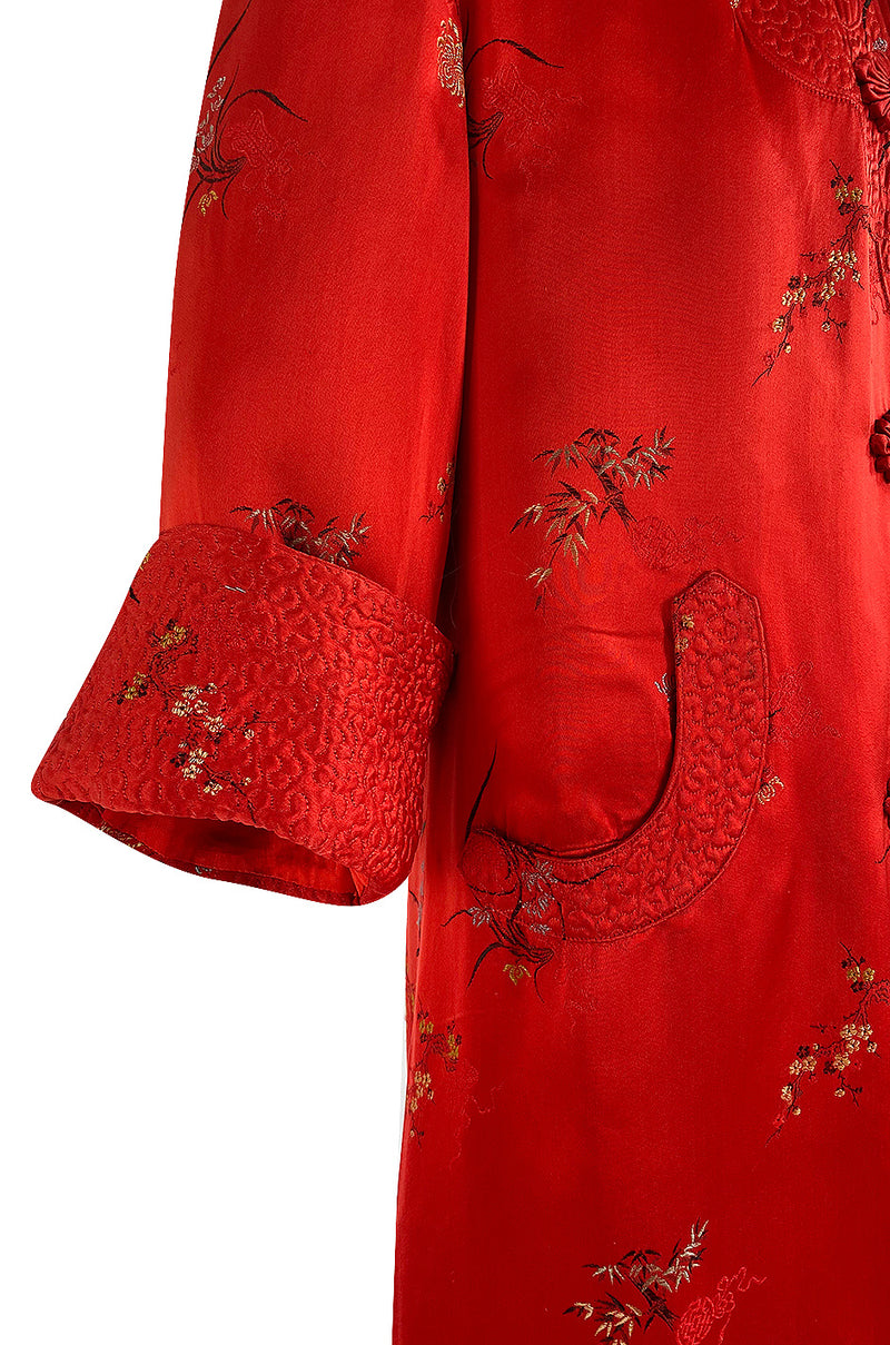 Gorgeous 1950s Red Silk Embroidered Asian Evening Coat w Top Stitched Cuffs & Collar