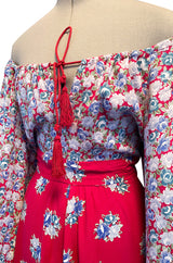 Prettiest 1970s Wallis Off Shoulder Red & Blue Floral Print Dress w Balloon Sleeves