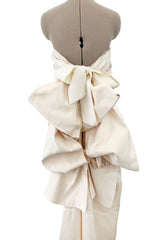 Beautiful 2013 Lanvin Blanche by Alber Elbaz Strapless Ruffled Ivory Silk Wedding Gown