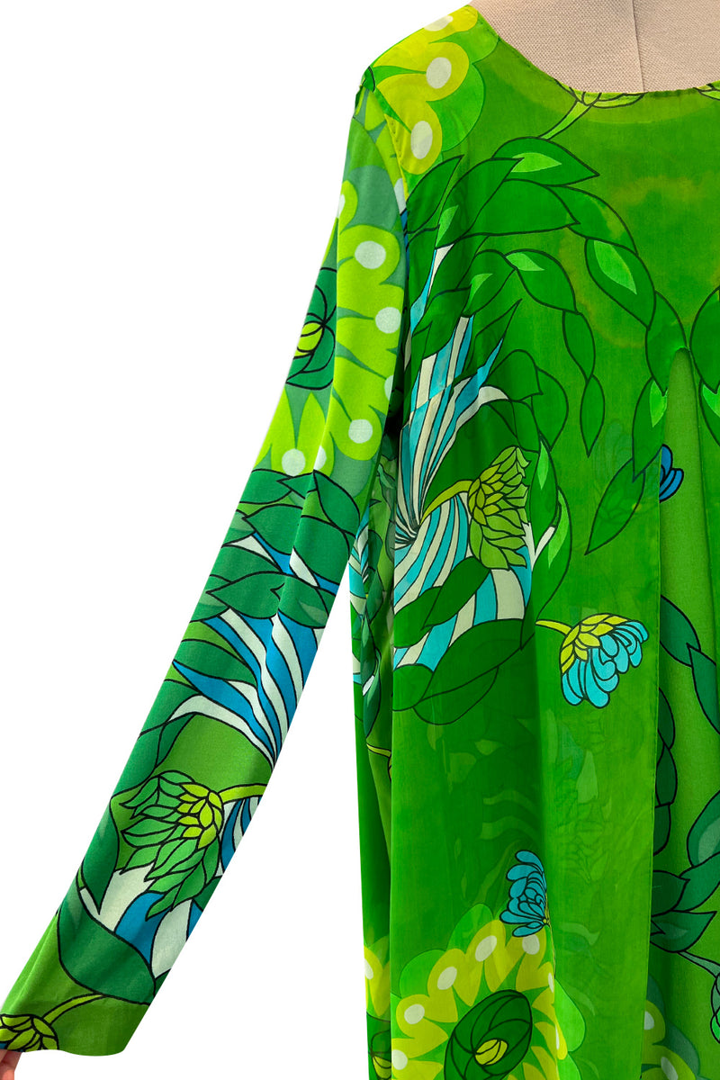 Phenomenal Early 1970s La Mendola Green Silk Jersey Caftan Dress w Silk Chiffon Overlay