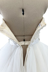 Romantic Fall 2011 Oscar de la Renta Embroidered Lace & Fantasy Tulle Skirt Wedding Dress