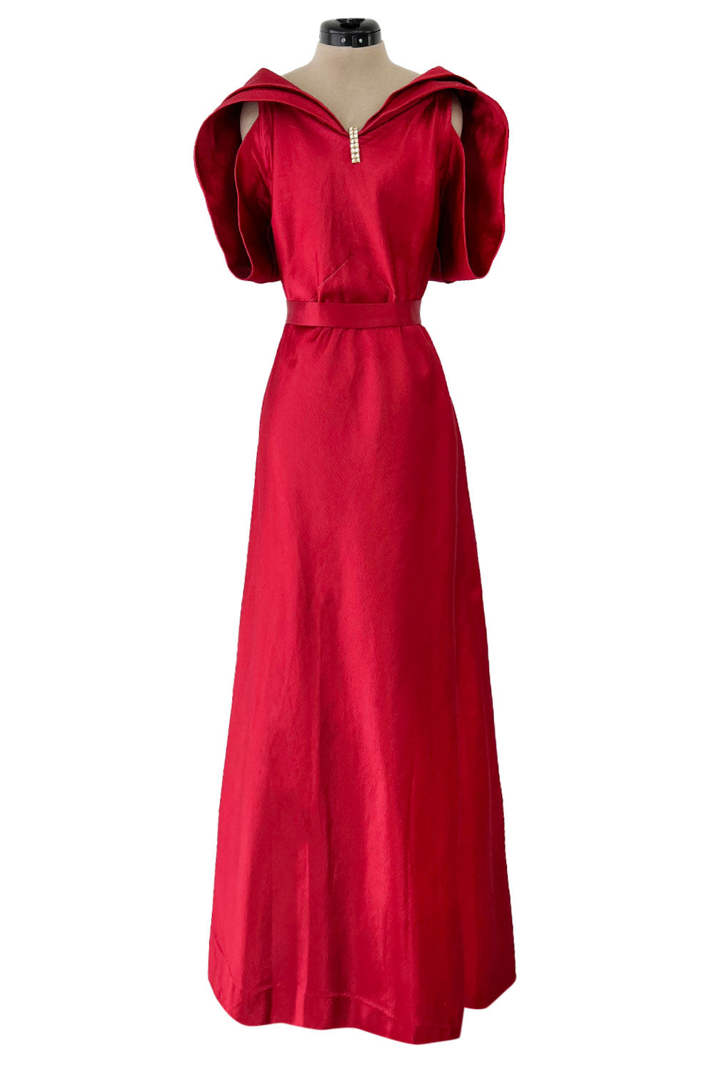 open lace back dress Stunning 1930s Hammered Silk Satin Deep Red Dress w Low Back & Unusual –  Shrimpton Couture