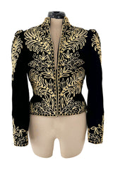 Exceptional 1980s Oscar de la Renta Black Velvet & Metallic Gold Cord Applique Jacket