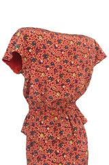 Gorgeous 1970s Valentino Floral Printed Red Silk Jacket and Skirt Suit Set