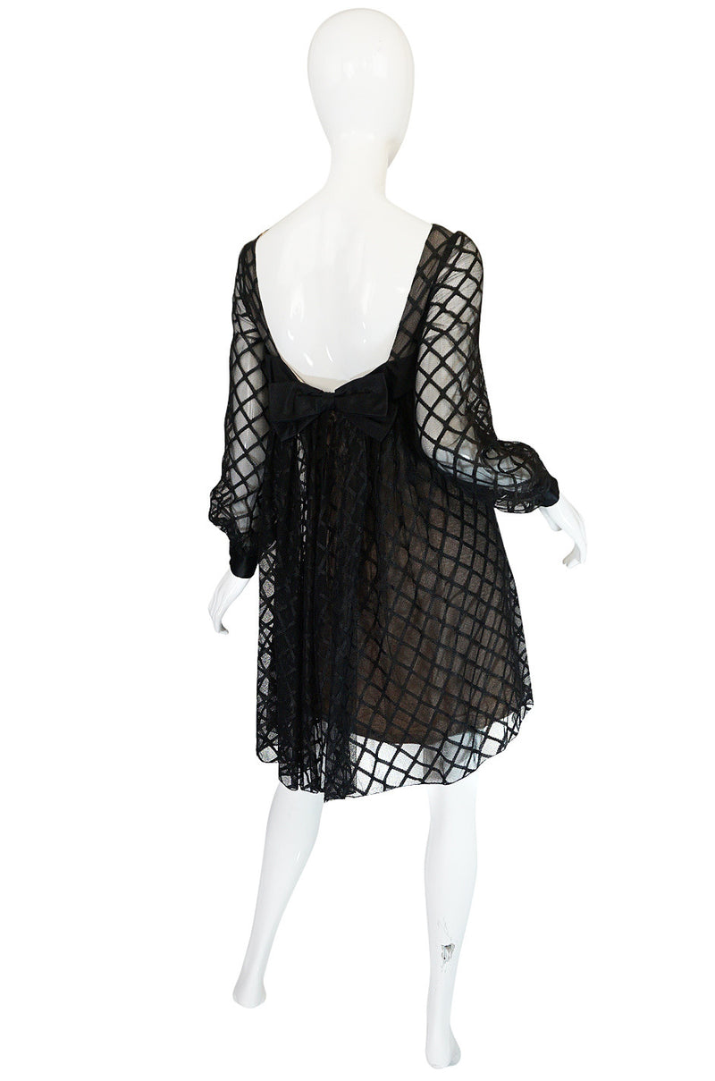 1960s Baby Doll Back Malcolm Starr Lace Dress