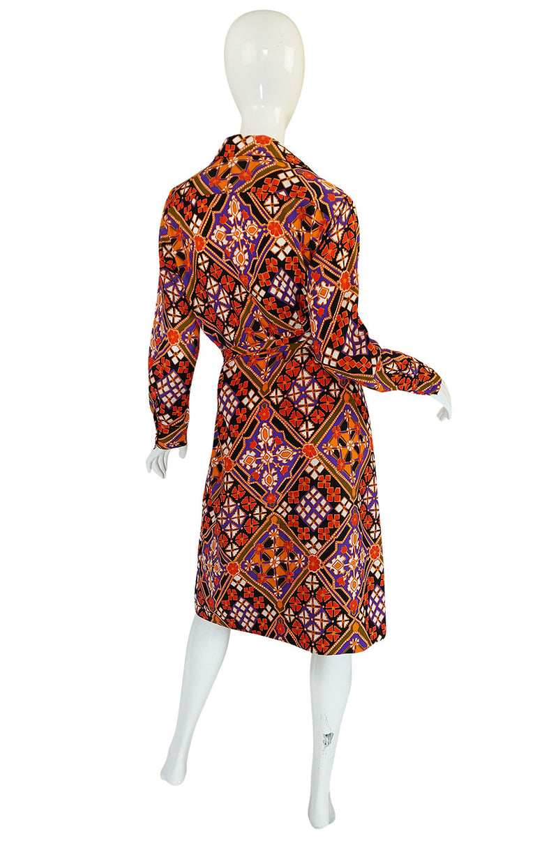 Chic 1970s Belted Coral Print Lanvin Shirt Dress