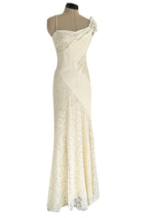Romantic 2007 Valentino Ivory Silk Chiffon & Lace One Shoulder Bias Cut Dress
