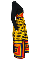 1970s Unlabeled Bright Graphic Printed Yellow & Red Full Skirted Dress