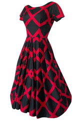 1950s Suzy Perette Black & Red Diamond Pattern Full Skirt Dress