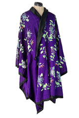 Outstanding 1920s Brilliant Floral Embroidered Rich Purple Silk Cape Cut Flapper Coat