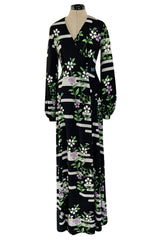 Prettiest 1970s Hanae Mori Printed Black & Green Floral Easy to Wear Jersey Dress