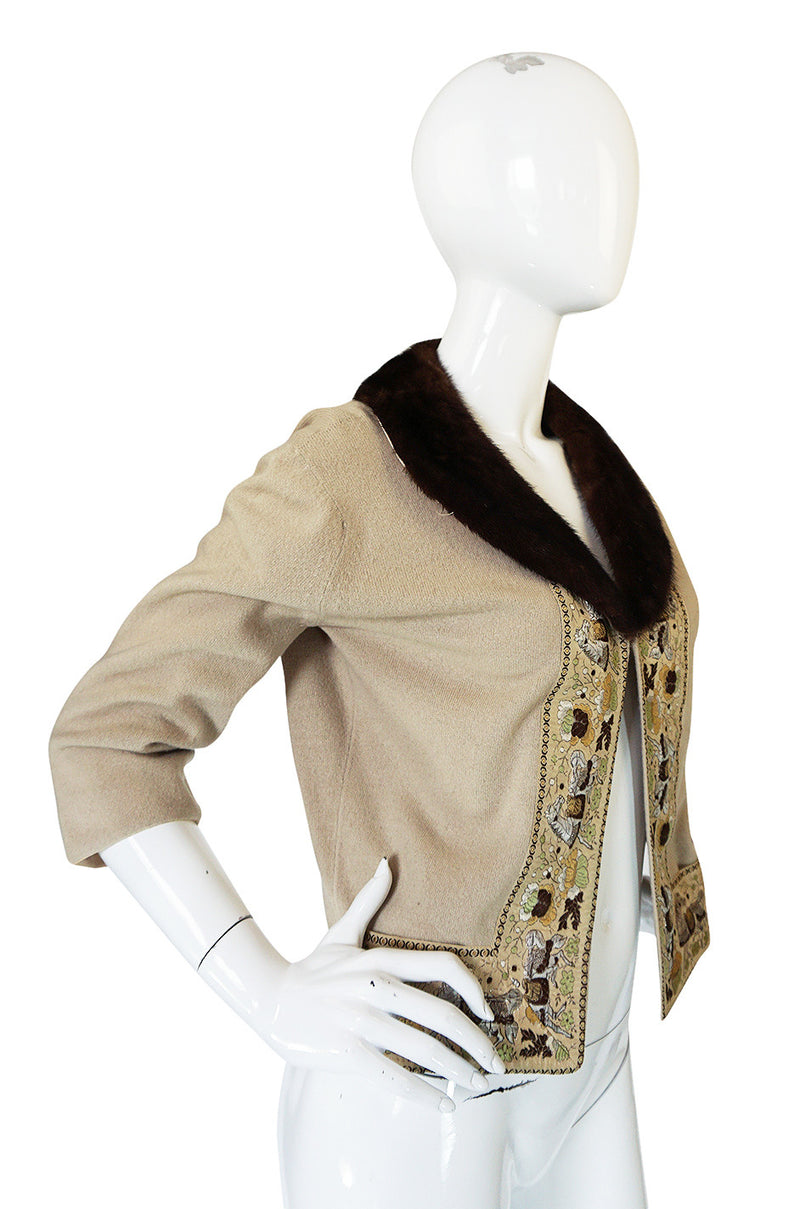 1950s Cafe au Lait Mink & Embroidered Ribbon Sweater